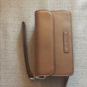 Vera Bradley Wristlet